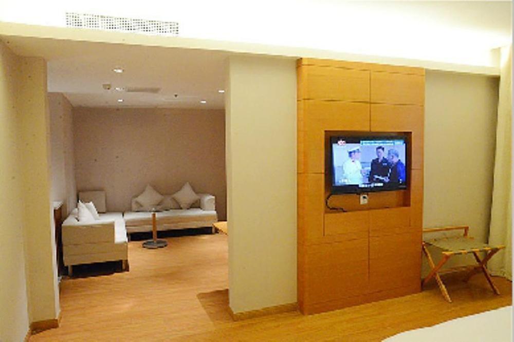 Ji Hotel Changsha Helong Stadium Dış mekan fotoğraf